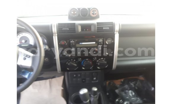 Buy Import Toyota FJ Cruiser Black Car in Import - Dubai in Zambia Buy Import Toyota FJ Cruiser Black Car in Import - Dubai in Zambia