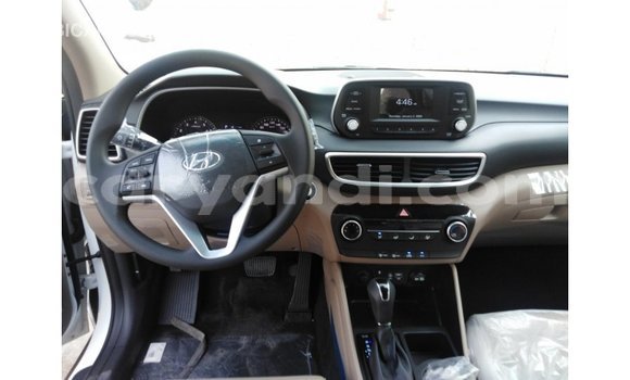 Buy Import Hyundai Tucson White Car in Import - Dubai in Zambia Buy Import Hyundai Tucson White Car in Import - Dubai in Zambia