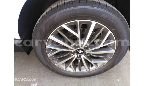 Buy Import Hyundai Tucson White Car in Import - Dubai in Zambia Buy Import Hyundai Tucson White Car in Import - Dubai in Zambia