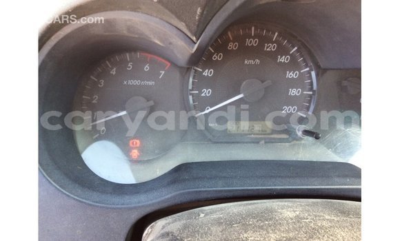 Acheter Import Voiture Toyota Hilux Blanc à Import - Dubai, Zambie Acheter Import Voiture Toyota Hilux Blanc à Import - Dubai, Zambie