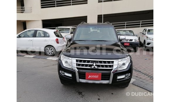 Acheter Import Voiture Mitsubishi Pajero Noir à Import - Dubai, Zambie Acheter Import Voiture Mitsubishi Pajero Noir à Import - Dubai, Zambie
