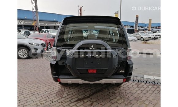 Acheter Import Voiture Mitsubishi Pajero Noir à Import - Dubai, Zambie Acheter Import Voiture Mitsubishi Pajero Noir à Import - Dubai, Zambie