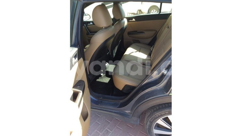 Big with watermark kia sportage zambia import dubai 10226