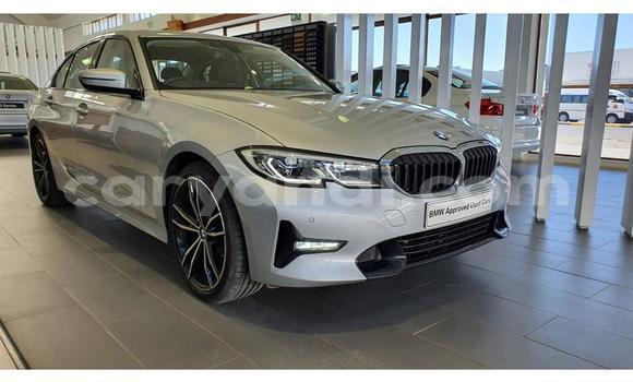 Tenga Tsaru BMW 3–Series Sirivha Mota in Chingola in Zambia Tenga Tsaru BMW 3–Series Sirivha Mota in Chingola in Zambia