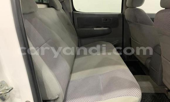 Nunua Ilio tumika Toyota Hilux Nyeupe Gari ndani ya Lusaka nchini Zambia Nunua Ilio tumika Toyota Hilux Nyeupe Gari ndani ya Lusaka nchini Zambia
