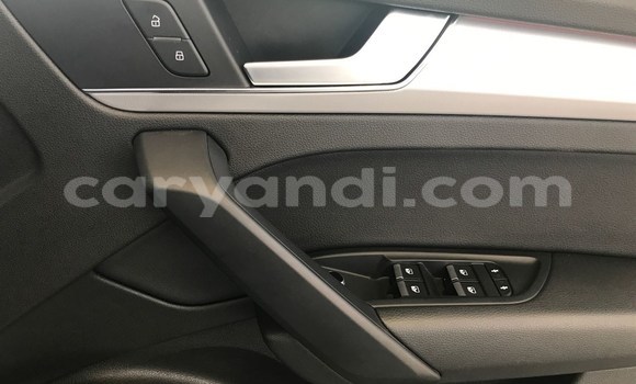 Acheter Occasion Voiture Audi Q5 Blanc à Chingola, Zambie Acheter Occasion Voiture Audi Q5 Blanc à Chingola, Zambie