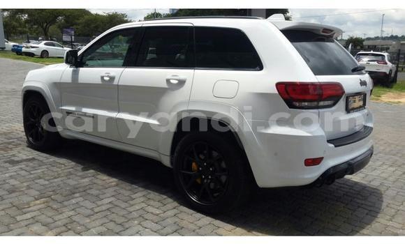 Buy Used Jeep Grand Cherokee White Car in Lusaka in Zambia Buy Used Jeep Grand Cherokee White Car in Lusaka in Zambia