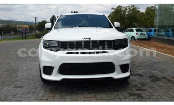 Buy Used Jeep Grand Cherokee White Car in Lusaka in Zambia Buy Used Jeep Grand Cherokee White Car in Lusaka in Zambia