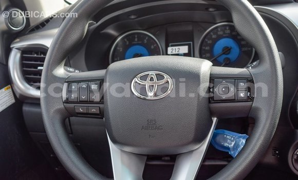 Buy Import Toyota Hilux White Car in Import - Dubai in Zambia Buy Import Toyota Hilux White Car in Import - Dubai in Zambia