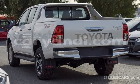 Buy Import Toyota Hilux White Car in Import - Dubai in Zambia Buy Import Toyota Hilux White Car in Import - Dubai in Zambia
