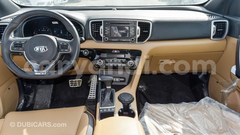 Big with watermark kia sportage zambia import dubai 10266