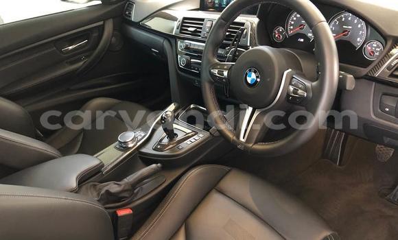 Nunua Ilio tumika BMW M3 Nyeupe Gari ndani ya Mazabuka nchini Kusini Nunua Ilio tumika BMW M3 Nyeupe Gari ndani ya Mazabuka nchini Kusini
