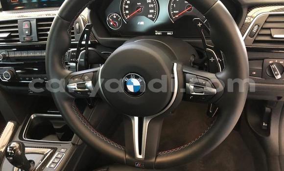 Nunua Ilio tumika BMW M3 Nyeupe Gari ndani ya Mazabuka nchini Kusini Nunua Ilio tumika BMW M3 Nyeupe Gari ndani ya Mazabuka nchini Kusini