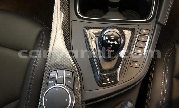 Nunua Ilio tumika BMW M3 Nyeupe Gari ndani ya Mazabuka nchini Kusini Nunua Ilio tumika BMW M3 Nyeupe Gari ndani ya Mazabuka nchini Kusini