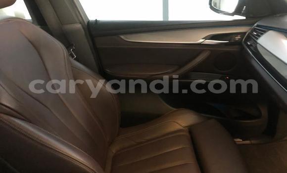 Nunua Ilio tumika BMW X5 Nyeupe Gari ndani ya Kabwe nchini Zambia Nunua Ilio tumika BMW X5 Nyeupe Gari ndani ya Kabwe nchini Zambia
