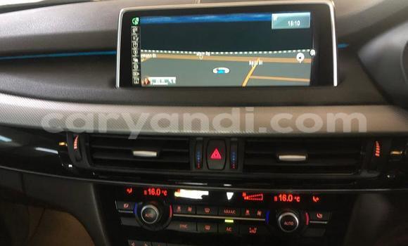 Nunua Ilio tumika BMW X5 Nyeupe Gari ndani ya Kabwe nchini Zambia Nunua Ilio tumika BMW X5 Nyeupe Gari ndani ya Kabwe nchini Zambia