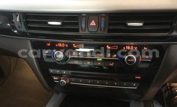 Nunua Ilio tumika BMW X5 Nyeupe Gari ndani ya Kabwe nchini Zambia Nunua Ilio tumika BMW X5 Nyeupe Gari ndani ya Kabwe nchini Zambia