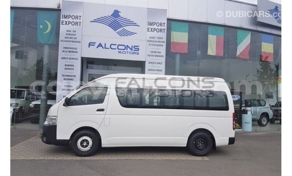 Buy Import Toyota Hiace White Car in Import - Dubai in Zambia Buy Import Toyota Hiace White Car in Import - Dubai in Zambia