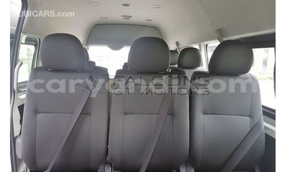 Buy Import Toyota Hiace White Car in Import - Dubai in Zambia Buy Import Toyota Hiace White Car in Import - Dubai in Zambia