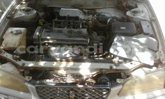 Nunua Ilio tumika Toyota Corolla Fedha Gari ndani ya Chipata nchini Zambia Nunua Ilio tumika Toyota Corolla Fedha Gari ndani ya Chipata nchini Zambia