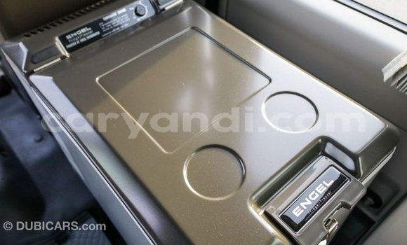 Acheter Import Voiture Toyota Coaster Blanc à Import - Dubai, Zambie Acheter Import Voiture Toyota Coaster Blanc à Import - Dubai, Zambie