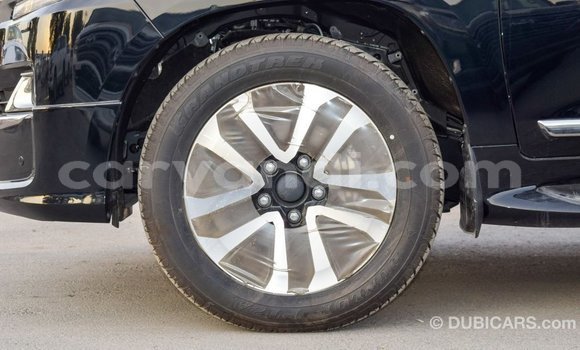 Tenga Imported Toyota Land Cruiser Nhema Mota in Import - Dubai in Zambia Tenga Imported Toyota Land Cruiser Nhema Mota in Import - Dubai in Zambia