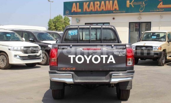 Acheter Import Voiture Toyota Hilux Autre à Import - Dubai, Zambie Acheter Import Voiture Toyota Hilux Autre à Import - Dubai, Zambie