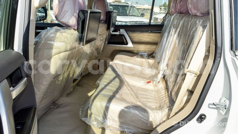Big with watermark toyota land cruiser zambia import dubai 10337