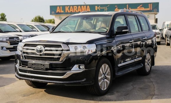 Acheter Import Voiture Toyota Land Cruiser Noir à Import - Dubai, Zambie Acheter Import Voiture Toyota Land Cruiser Noir à Import - Dubai, Zambie
