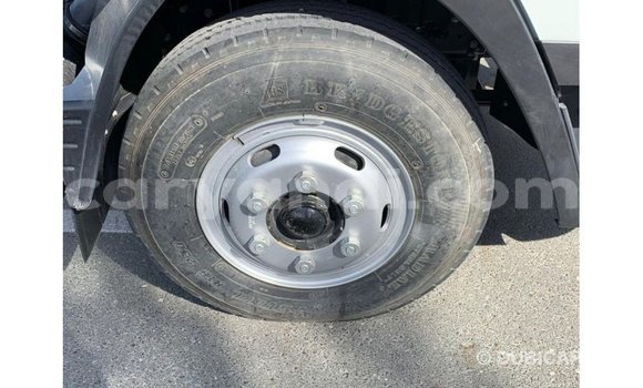 Buy Import Mitsubishi Canter White Truck in Import - Dubai in Zambia Buy Import Mitsubishi Canter White Truck in Import - Dubai in Zambia