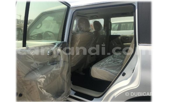 Buy Import Nissan Patrol White Car in Import - Dubai in Zambia Buy Import Nissan Patrol White Car in Import - Dubai in Zambia