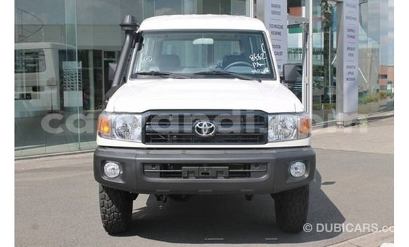 Buy Import Toyota Land Cruiser White Car in Import - Dubai in Zambia Buy Import Toyota Land Cruiser White Car in Import - Dubai in Zambia