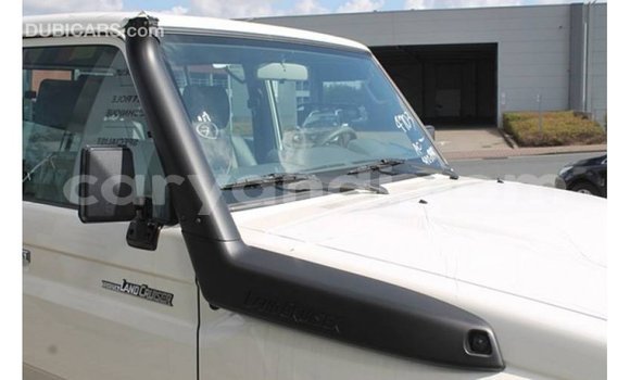 Buy Import Toyota Land Cruiser White Car in Import - Dubai in Zambia Buy Import Toyota Land Cruiser White Car in Import - Dubai in Zambia