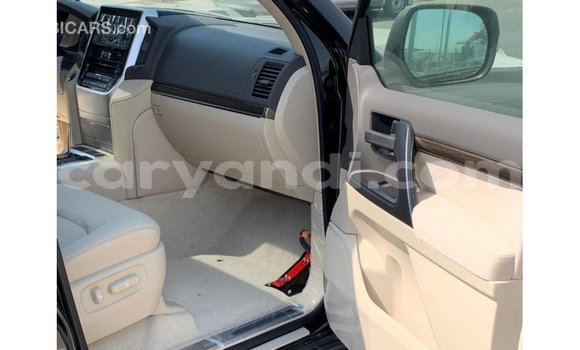 Buy Import Toyota Land Cruiser Black Car in Import - Dubai in Zambia Buy Import Toyota Land Cruiser Black Car in Import - Dubai in Zambia