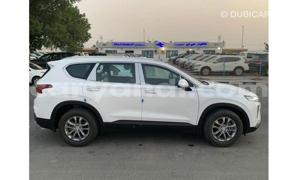 Buy Import Hyundai Santa Fe White Car in Import - Dubai in Zambia Buy Import Hyundai Santa Fe White Car in Import - Dubai in Zambia