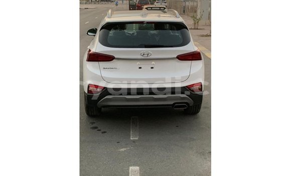 Buy Import Hyundai Santa Fe White Car in Import - Dubai in Zambia Buy Import Hyundai Santa Fe White Car in Import - Dubai in Zambia