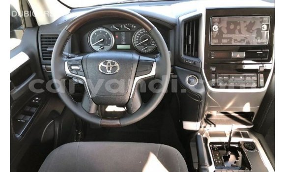 Buy Import Toyota Land Cruiser Black Car in Import - Dubai in Zambia Buy Import Toyota Land Cruiser Black Car in Import - Dubai in Zambia