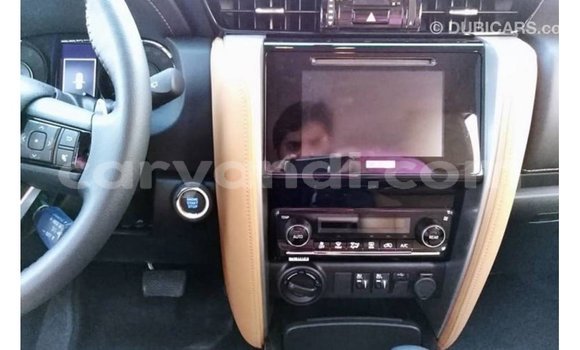 Buy Import Toyota Fortuner White Car in Import - Dubai in Zambia Buy Import Toyota Fortuner White Car in Import - Dubai in Zambia