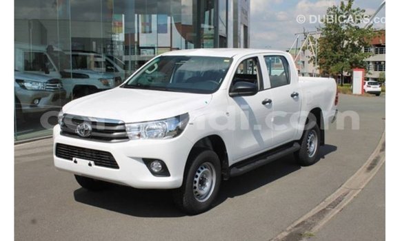 Acheter Import Voiture Toyota Hilux Blanc à Import - Dubai, Zambie Acheter Import Voiture Toyota Hilux Blanc à Import - Dubai, Zambie