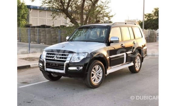 Acheter Import Voiture Mitsubishi Pajero Noir à Import - Dubai, Zambie Acheter Import Voiture Mitsubishi Pajero Noir à Import - Dubai, Zambie