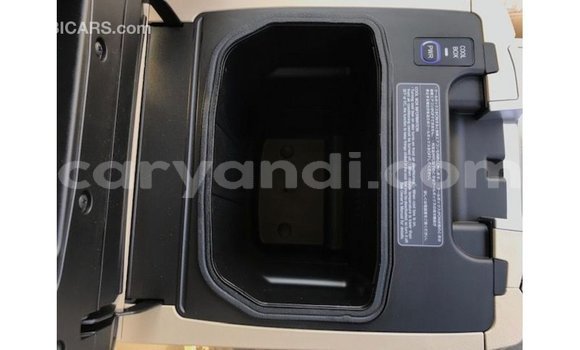 Acheter Import Voiture Toyota Land Cruiser Autre à Import - Dubai, Zambie Acheter Import Voiture Toyota Land Cruiser Autre à Import - Dubai, Zambie