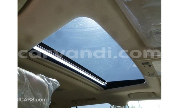 Nunua Imported Toyota Land Cruiser Nyeupe Gari ndani ya Import - Dubai nchini Zambia Nunua Imported Toyota Land Cruiser Nyeupe Gari ndani ya Import - Dubai nchini Zambia
