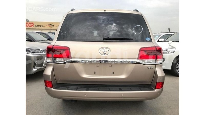 Big with watermark toyota land cruiser zambia import dubai 10430