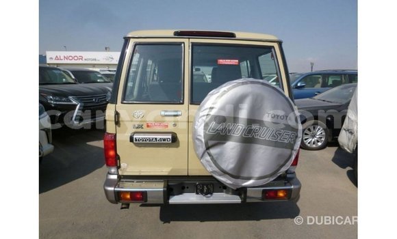 Buy Import Toyota Land Cruiser Beige Car in Import - Dubai in Zambia Buy Import Toyota Land Cruiser Beige Car in Import - Dubai in Zambia