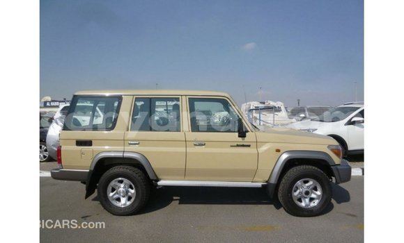 Buy Import Toyota Land Cruiser Beige Car in Import - Dubai in Zambia Buy Import Toyota Land Cruiser Beige Car in Import - Dubai in Zambia