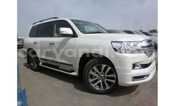 Buy Import Toyota Land Cruiser White Car in Import - Dubai in Zambia Buy Import Toyota Land Cruiser White Car in Import - Dubai in Zambia
