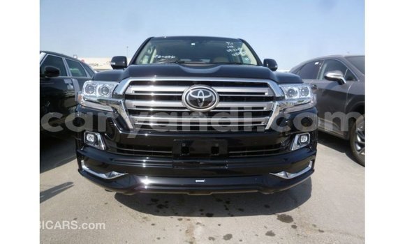 Nunua Imported Toyota Land Cruiser Nyeusi Gari ndani ya Import - Dubai nchini Zambia Nunua Imported Toyota Land Cruiser Nyeusi Gari ndani ya Import - Dubai nchini Zambia