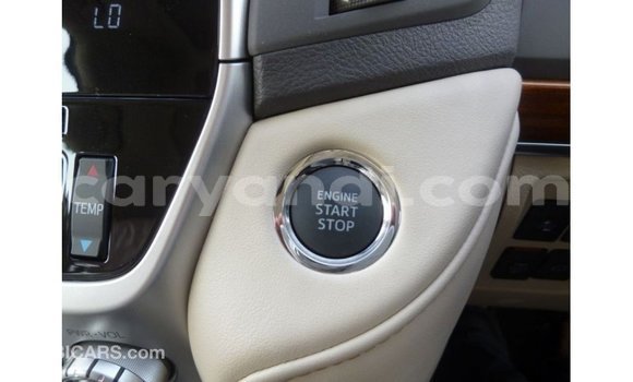 Nunua Imported Toyota Land Cruiser Nyeupe Gari ndani ya Import - Dubai nchini Zambia Nunua Imported Toyota Land Cruiser Nyeupe Gari ndani ya Import - Dubai nchini Zambia