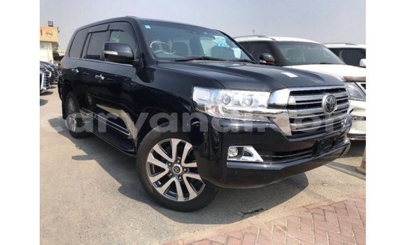 Nunua Imported Toyota Land Cruiser Nyeusi Gari ndani ya Import - Dubai nchini Zambia Nunua Imported Toyota Land Cruiser Nyeusi Gari ndani ya Import - Dubai nchini Zambia