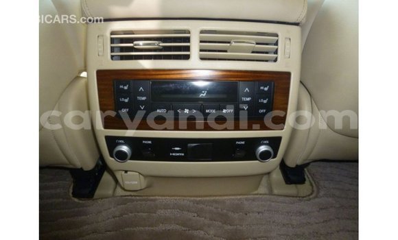 Acheter Import Voiture Toyota Land Cruiser Noir à Import - Dubai, Zambie Acheter Import Voiture Toyota Land Cruiser Noir à Import - Dubai, Zambie